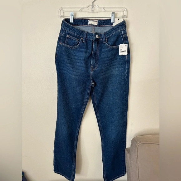 Free People Denim - NWT "The Pacifica High Rise Slim Straight Leg" Jean Darker Wash Size 27